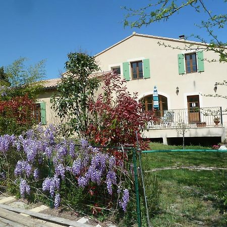 Le Val Leron Bed & Breakfast Valaurie Екстериор снимка