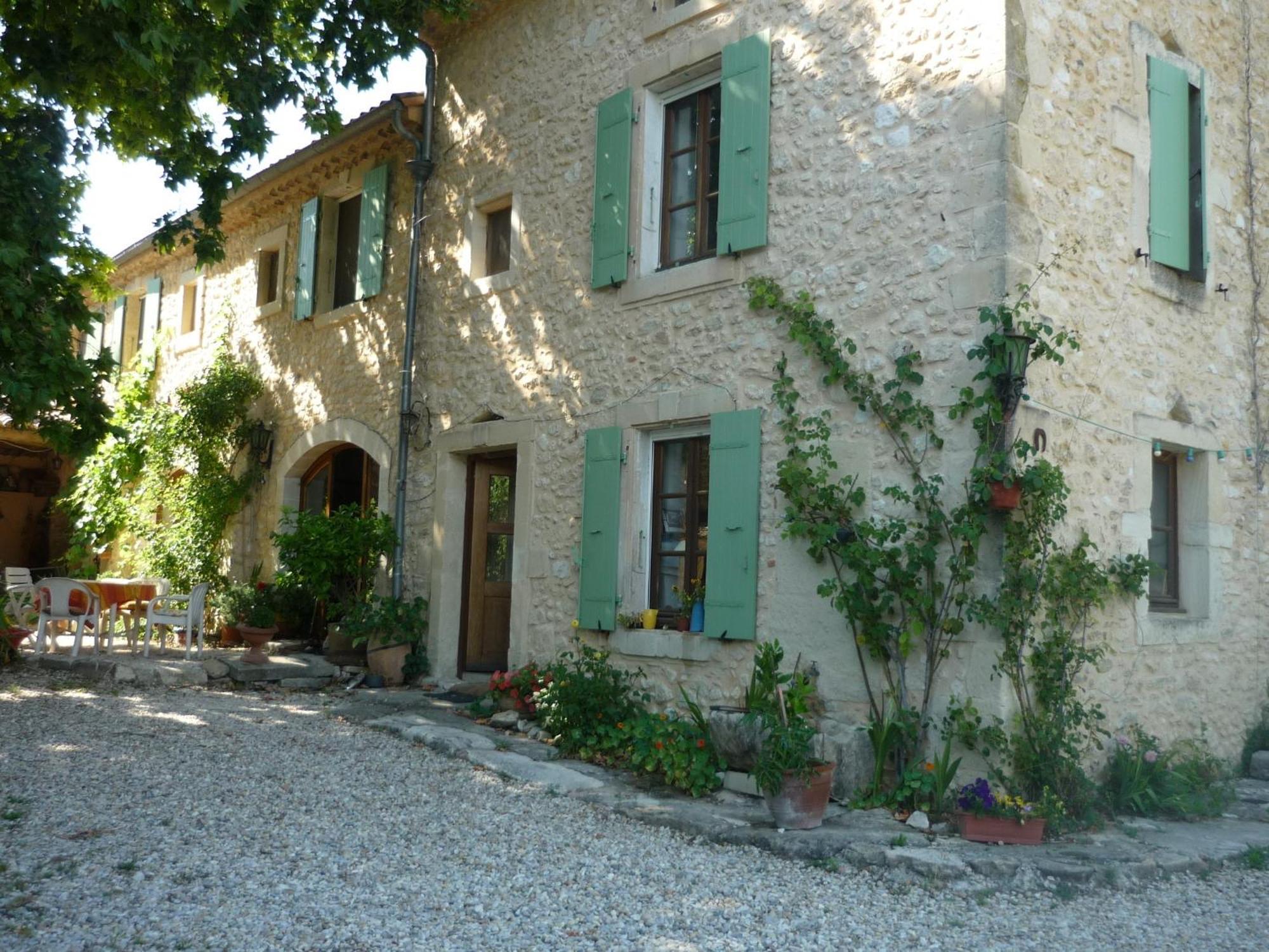 Le Val Leron Bed & Breakfast Valaurie Екстериор снимка