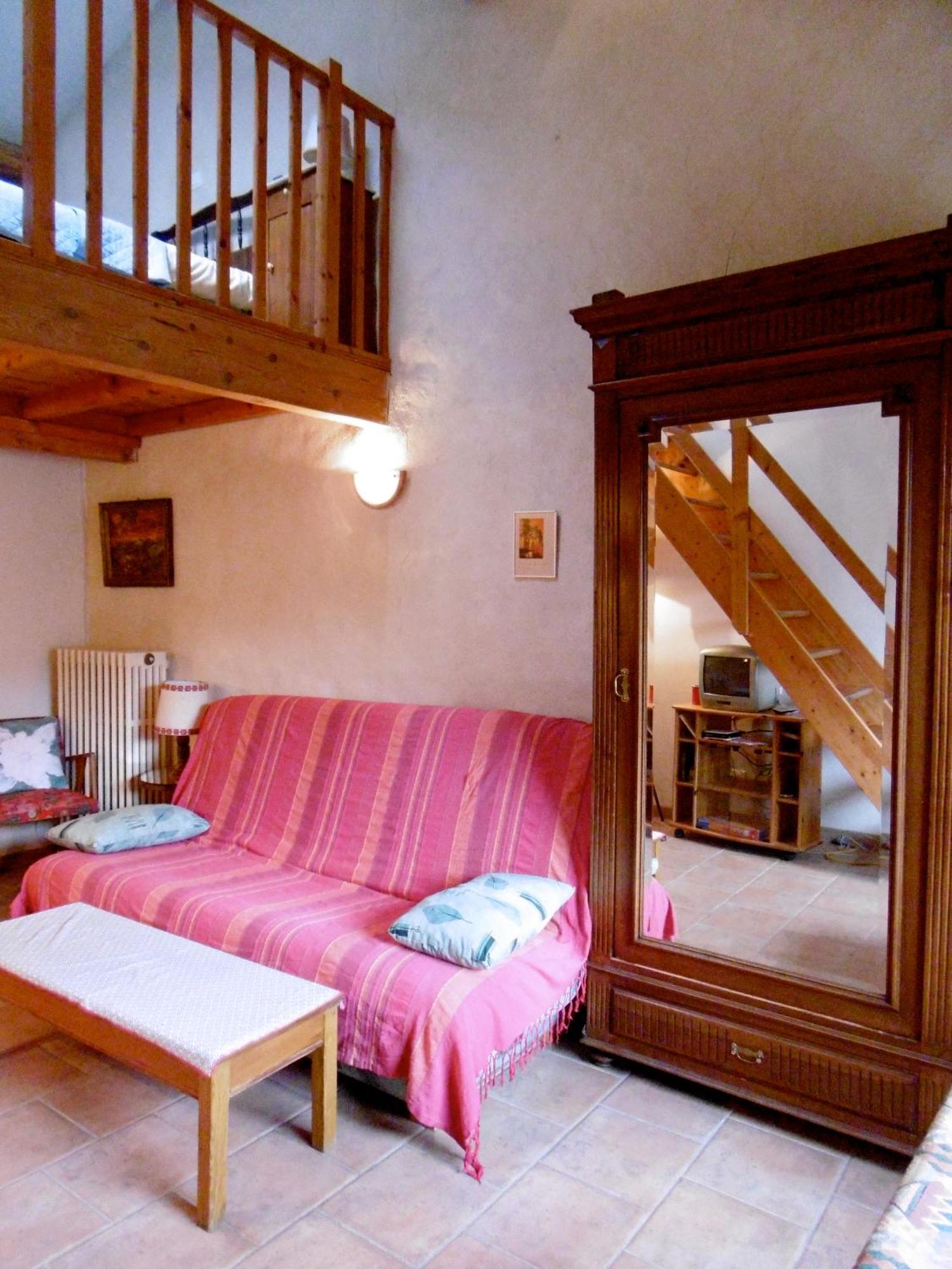 Le Val Leron Bed & Breakfast Valaurie Стая снимка