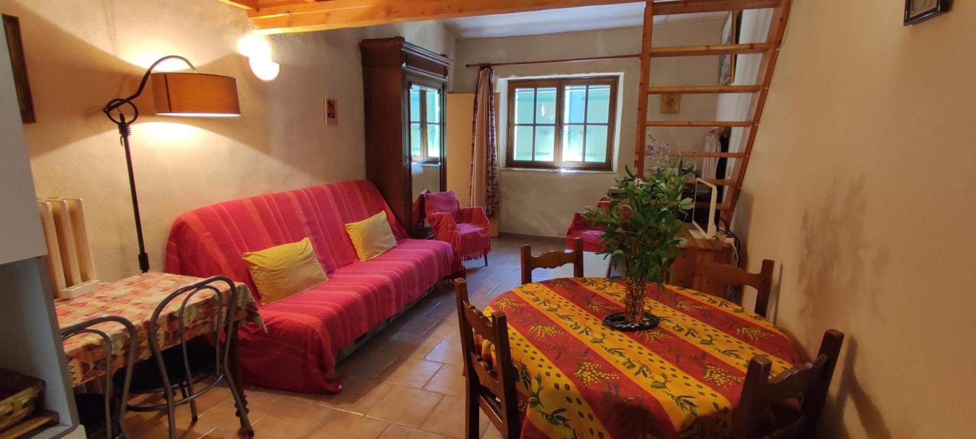 Le Val Leron Bed & Breakfast Valaurie Екстериор снимка