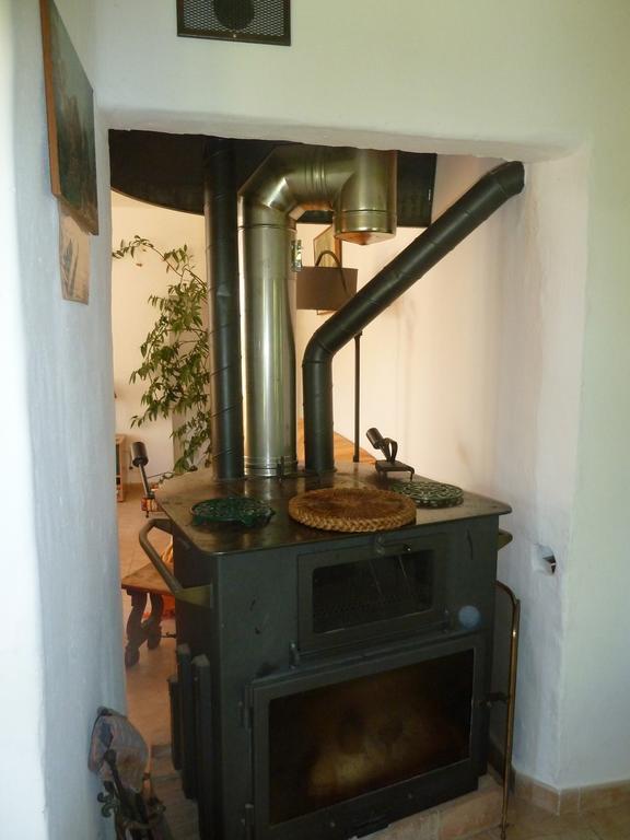 Le Val Leron Bed & Breakfast Valaurie Екстериор снимка