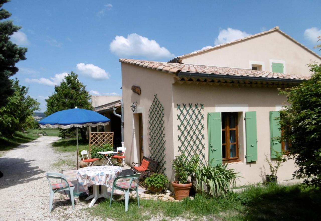 Le Val Leron Bed & Breakfast Valaurie Екстериор снимка
