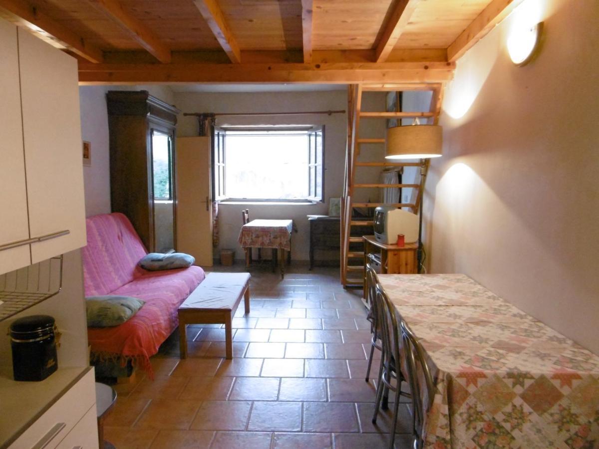 Le Val Leron Bed & Breakfast Valaurie Екстериор снимка